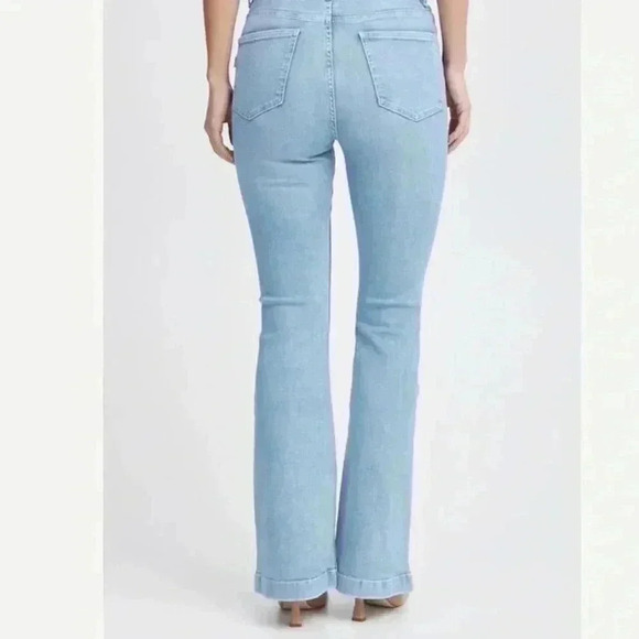 True Religion Mid Rise Bootcut - Picture 1 of 5